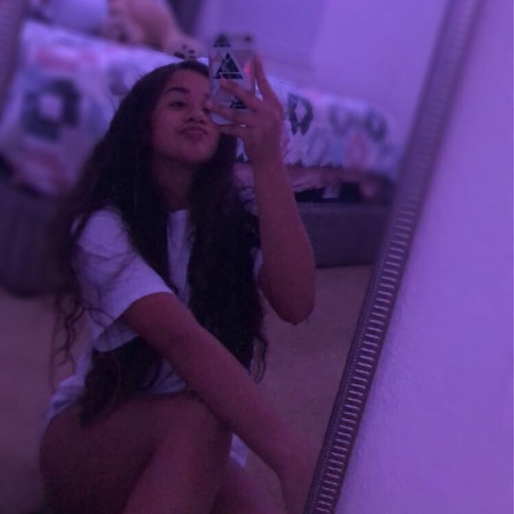 Meet your Posher, Destiny - Picture 1 of 1